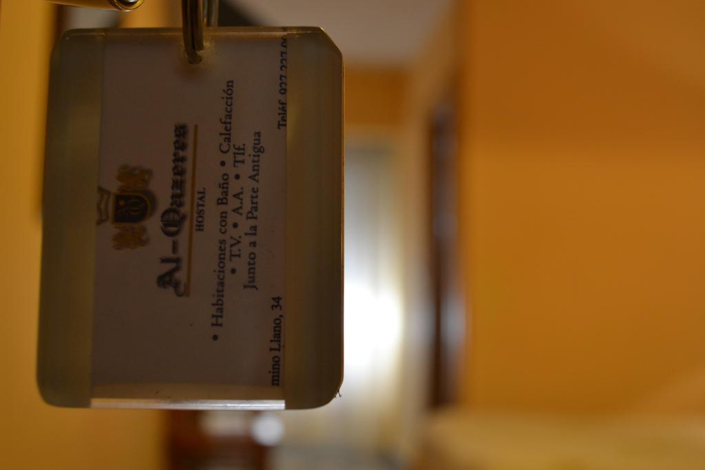 Hostal Al-Qazeres Caceres Phòng bức ảnh